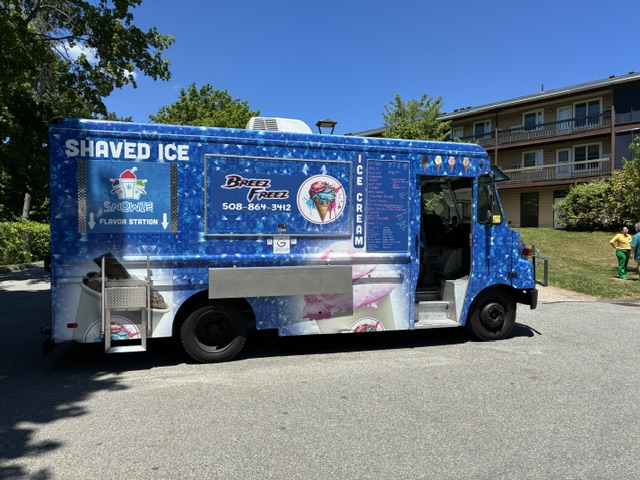 Ice cream truck arriving